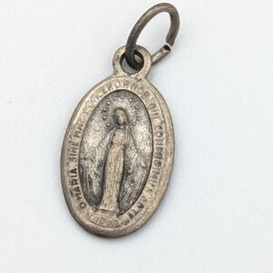 Vintage sterling Virgin Mary Medal Miraculous Old Aged Italy Vintage Catholic